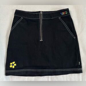 VANS Womens Off The Wall Brighton Skirt Limited, Zip, Embroidered - Size Small